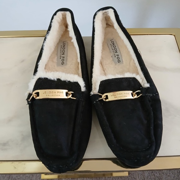 Black London Fog Velvet Slippers for Women with Gold Accents Size 7. - Picture 3 of 7